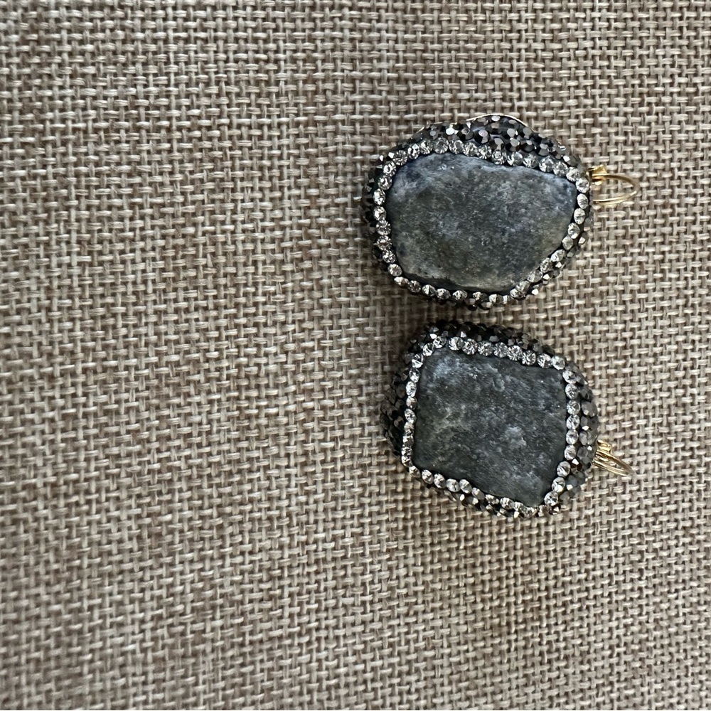 Elegant druzy Stone Earrings with crystal Accents